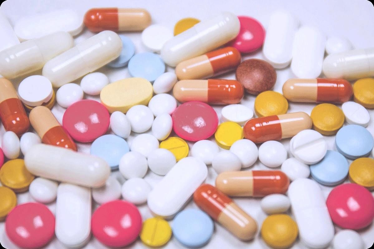 Taking Multiple Medications: A Polypharmacy Guide